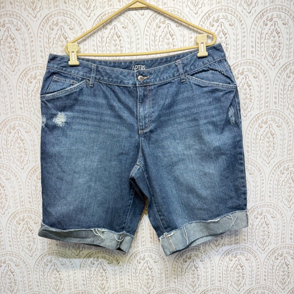 Apt 9 Denim Shorts Womens 16W Blue Distressed Bermuda Raw Hem Cuffed Mid‎ Rise